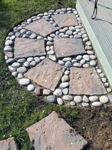 FREE Rock Flower Garden Projects